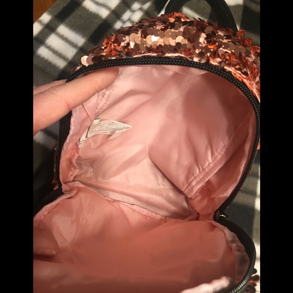 Justice Rose Gold Sequined Unicorn Backpack - Picture 4 of 5